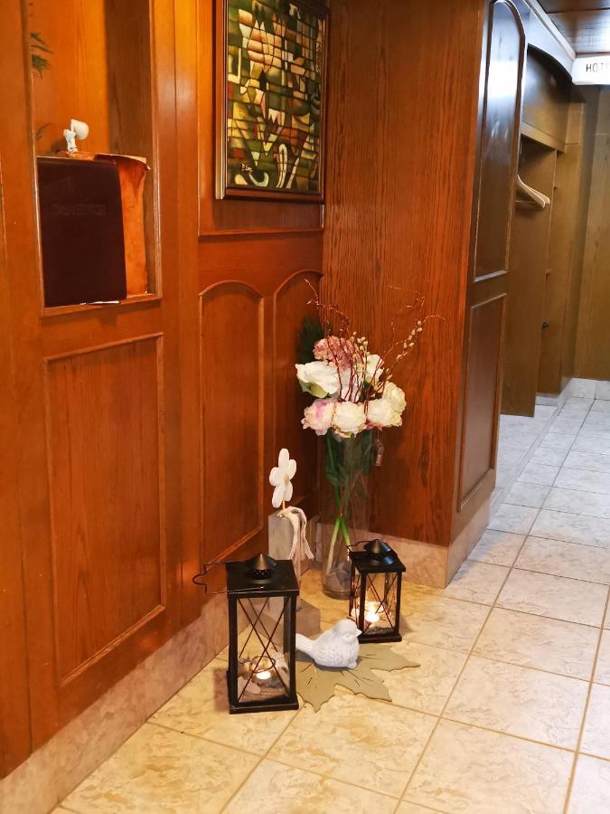 菲尔德帕斯特机场酒店 斯图加特 外观 照片