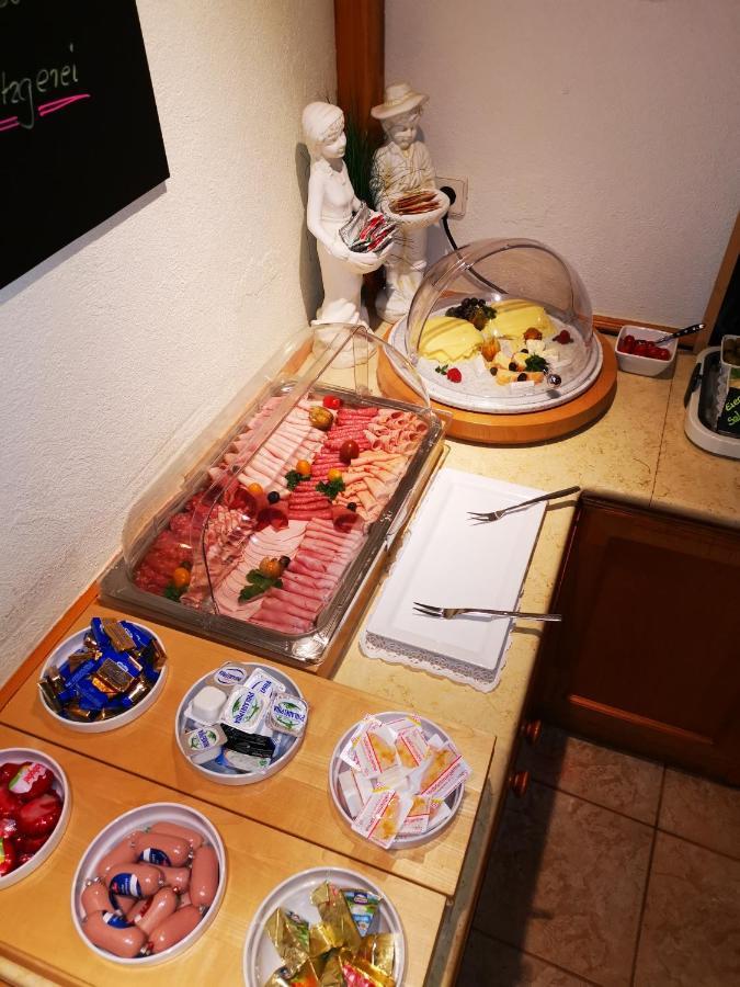 菲尔德帕斯特机场酒店 斯图加特 外观 照片